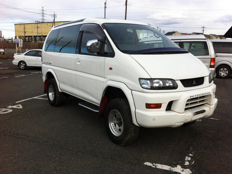 Mitsubishi Delica Spacegear Series II