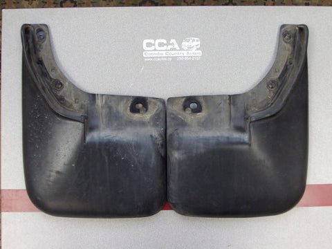 Pair of front mudflaps