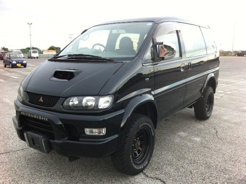 Mitsubishi Delica Spacegear Series II